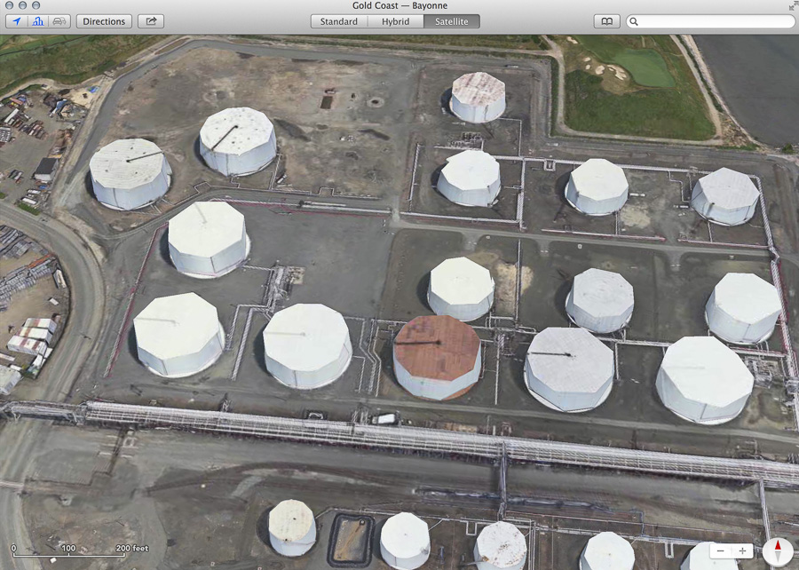 Bayonne tank farm as seen in Apple Maps satellite view, showing tanks as irregular polyhedral appoximations to a cylinder