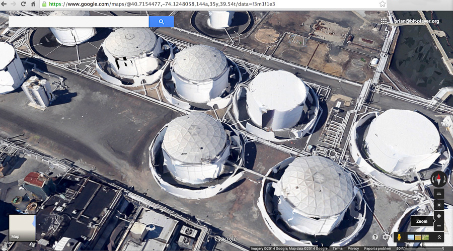 topologically defective tanks in Kearny NJ as seen by  Google Maps